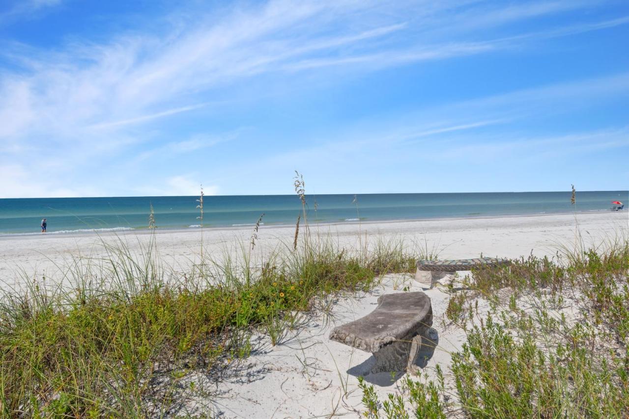 Sun N Fun Beachfront Vacation Rentals Indian Shores Bagian luar foto