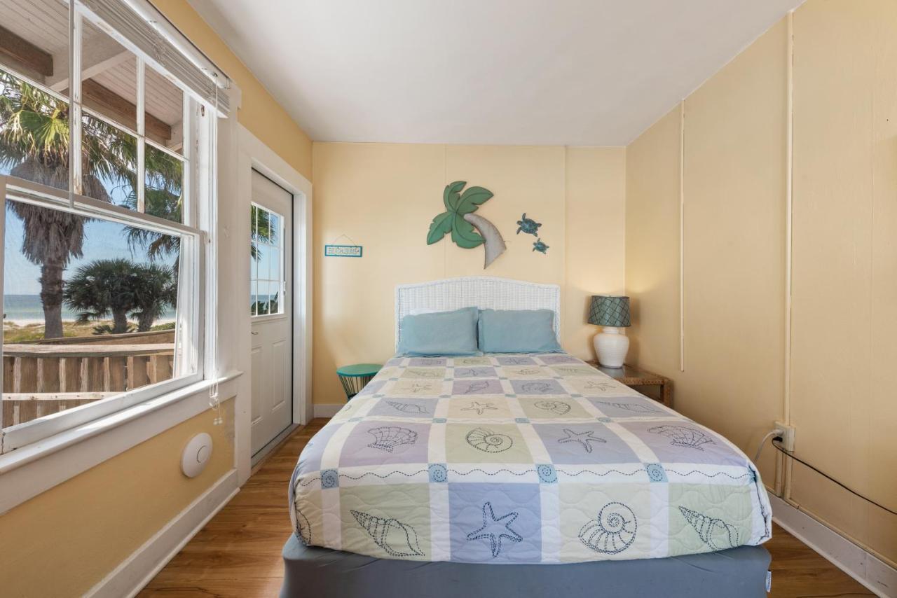 Sun N Fun Beachfront Vacation Rentals Indian Shores Bagian luar foto