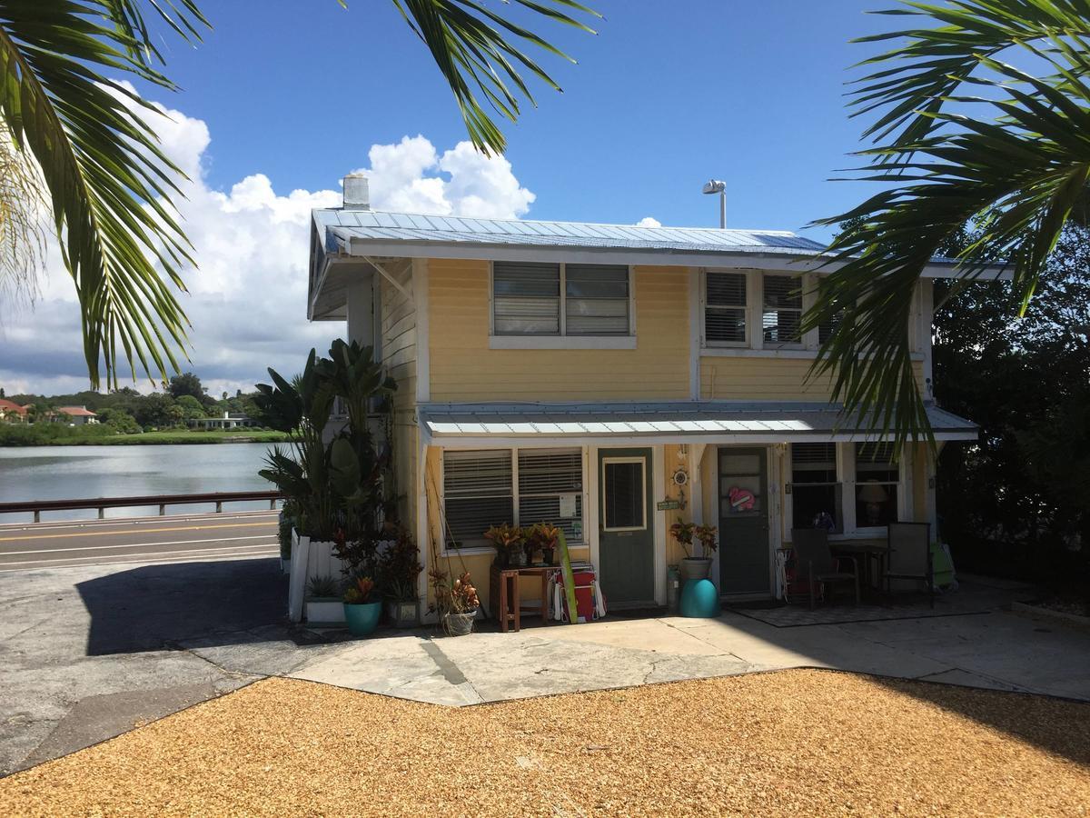 Sun N Fun Beachfront Vacation Rentals Indian Shores Bagian luar foto