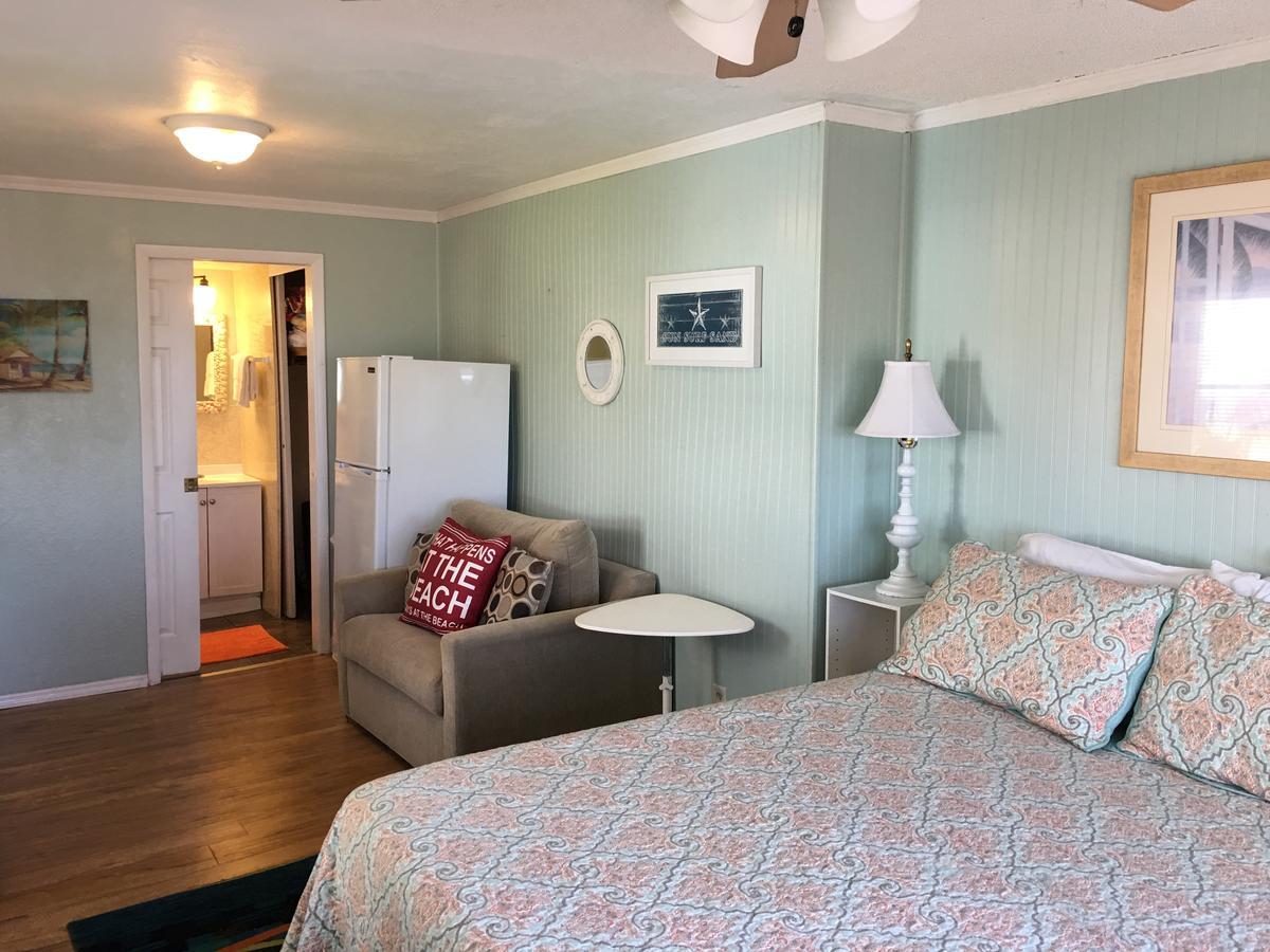 Sun N Fun Beachfront Vacation Rentals Indian Shores Bagian luar foto