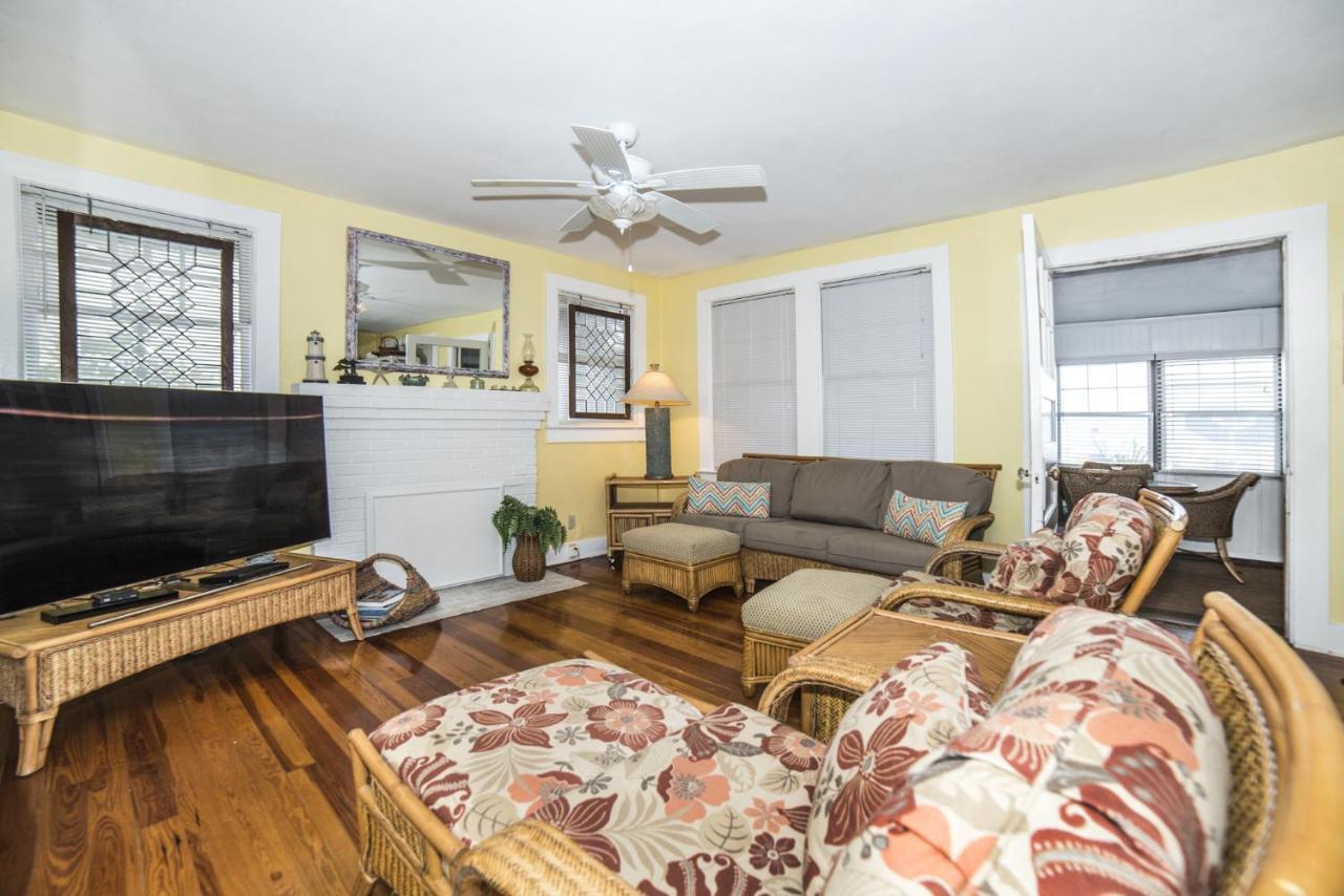 Sun N Fun Beachfront Vacation Rentals Indian Shores Bagian luar foto