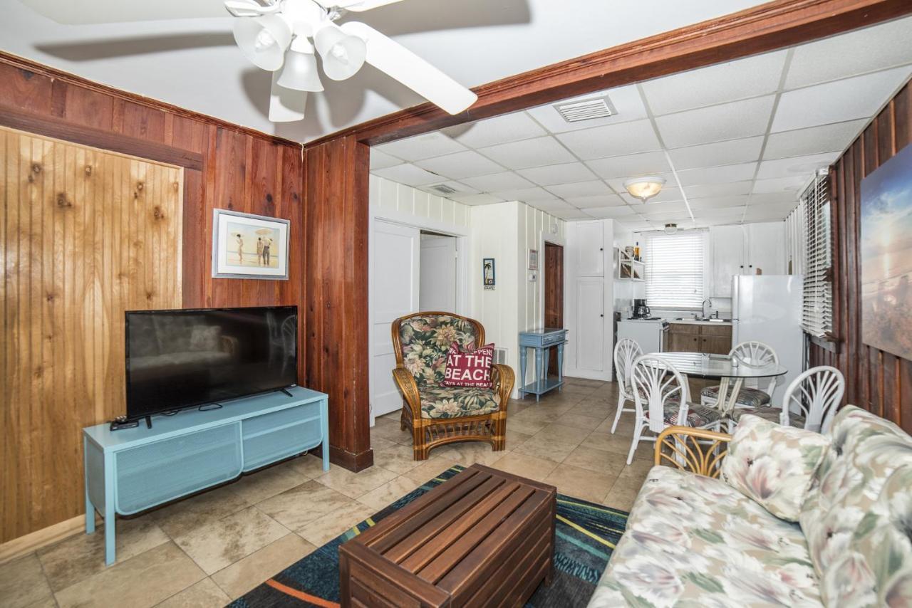 Sun N Fun Beachfront Vacation Rentals Indian Shores Bagian luar foto